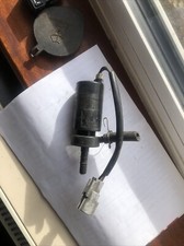 Toyota Carina or Hiace Headlight Washer Pump 0392040013 Box #57