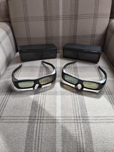 Panasonic 3d glasses - 2,