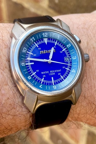 Nixon conquer mens quartz - 'conquer',