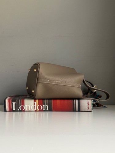 Women bucket hand bag - bucket,
