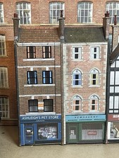Low Relief OO Gauge Model Railway Row Of Shops And Bank Etc