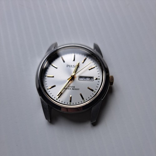 Pulsar silver dial - ,