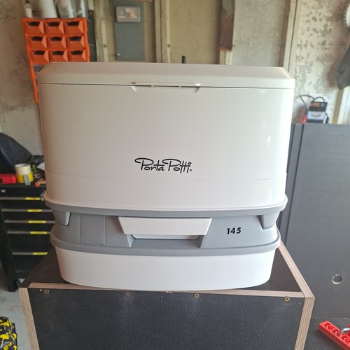 Thetford porta potti qube - thetford, 145
