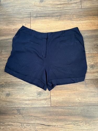 Ladies navy shorts size 18 - tu,