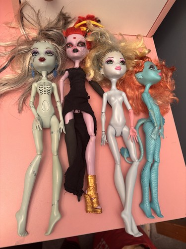 Monster high lorna mcnessie - lorna,