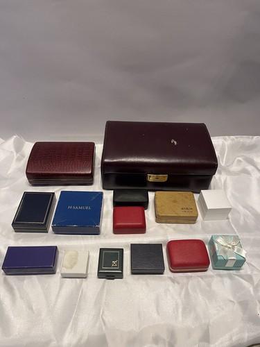 Job lot jewellery - job, cases