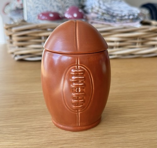Sylvac rugby ball preserve jam - ball,