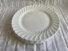 Wedgwood - Candlelight - 8 x 7.75" Plates