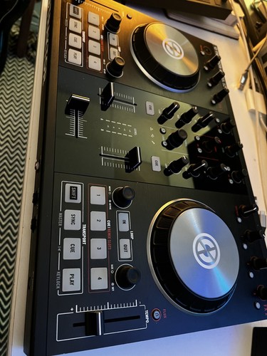 Traktor kontrol mk2 dj - traktor,