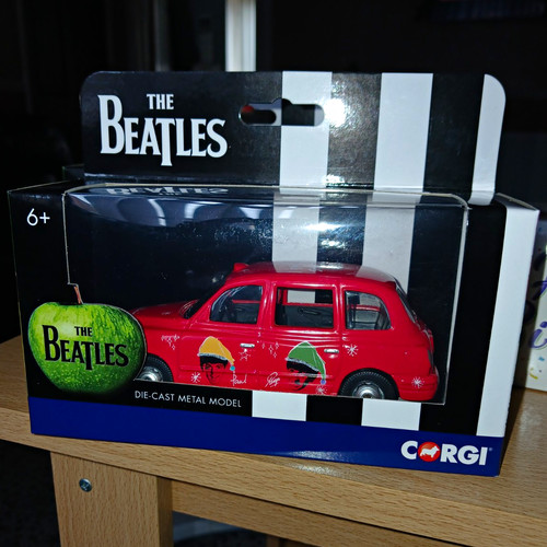 Corgi the beatles london - corgi, taxi