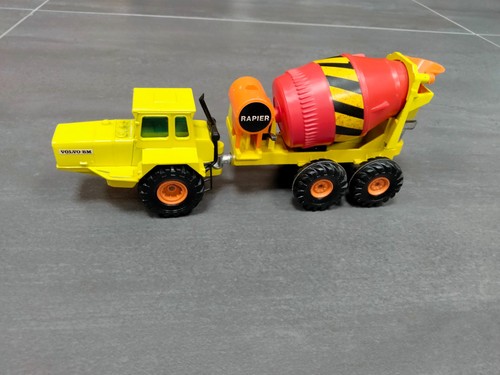 Corgi toys 1156 volvo - corgi,