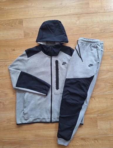 Rare nike tech - nike,