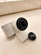 Samsung NX NX1000 20.3MP