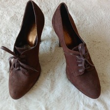 Nine West Brown Suede Court