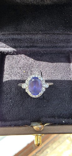Browns royal tanzanite - royal, oval