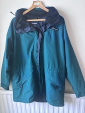 Vintage 90s Berghaus Cornice