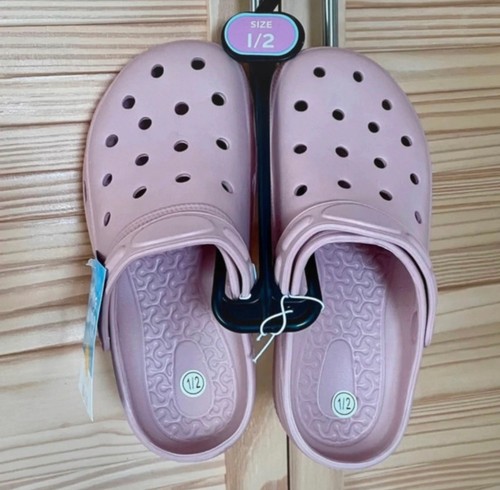 Girls dusty pink clogs shoes