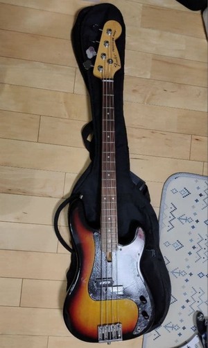 Precision bass with fender - precision,