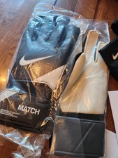 Nike Match GK Goalkeeper Gloves Black FJ4862 011 Football Size UK 9 NEW