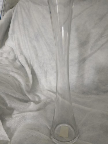 Long vase - long,