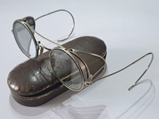 Vintage Folding Goggles
