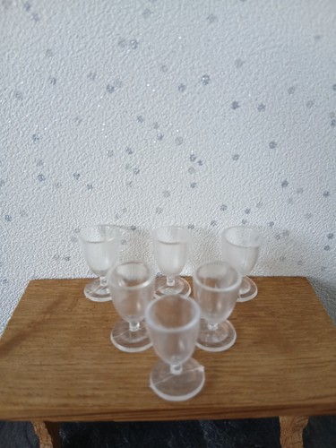Vintage carolines home dolls - vintage,
