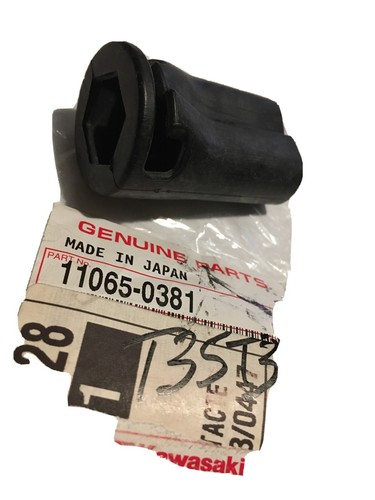 Kawasaki 11065 0381 rubber - 11065-0381,