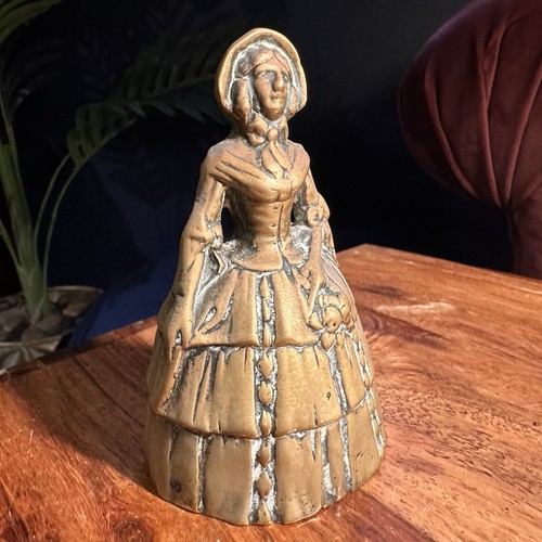 Vintage c1950s brass lady bell - brass,