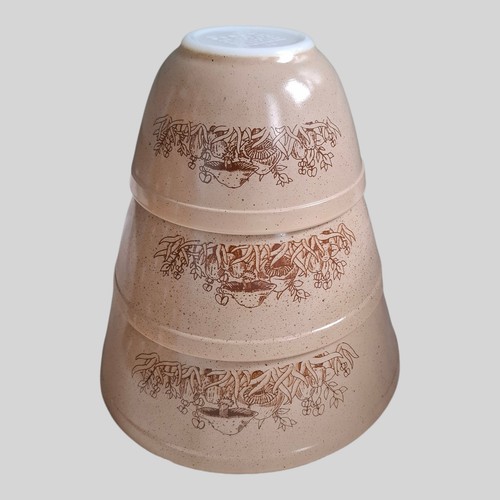 Vintage pyrex forest fancies - forest,