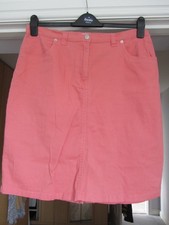 Ladies Peach Coloured Cotton Skirt By Damart - Size 16 - Length 21.5" Waist 35"