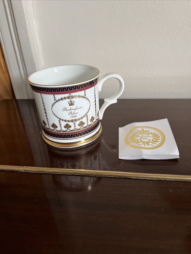 Buckingham palace official - buckingham,