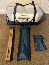 Decathlon Quechua 4-person