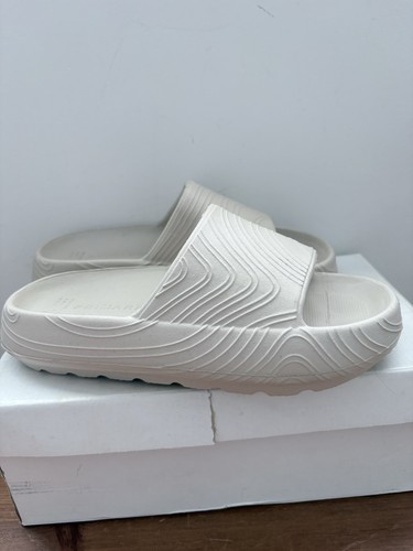 Ladies pillow sliders size - pillow,