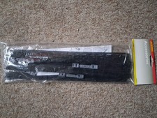 Hornby Trackside Wall Set R660