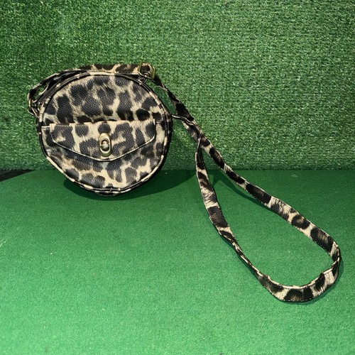 Primark brand leopard print