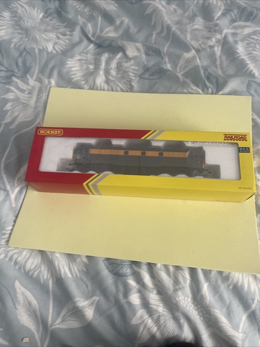 Hornby class 31dutch livery - hornby,