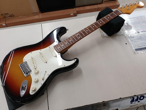 Fender american ultra - /,