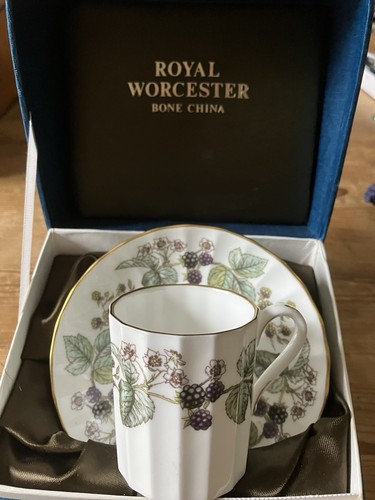 Royal worcester lavinia - royal, bone