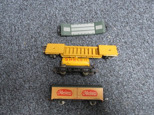Vintage railway trucks - vintage, ho