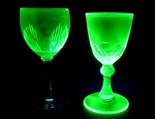 2 SMALL VINTAGE ART DECO