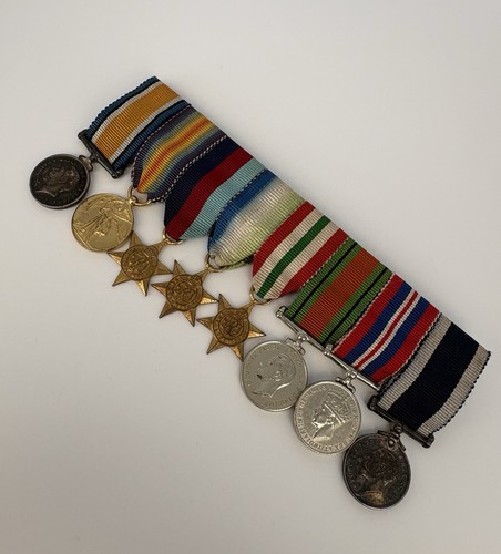 Ww2 miniature medal - &,