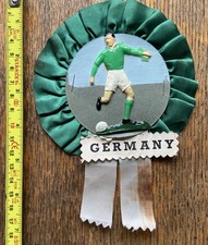 1960s/70s Vintage GERMANY 'Player' ROSETTE. 17cm x 12cm. Very good.
