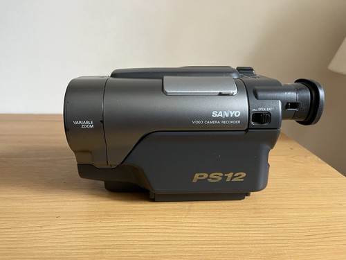 Sanyo ps12 8mm camcorder video - sanyo,