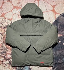 Supreme Hooded Down Pullover