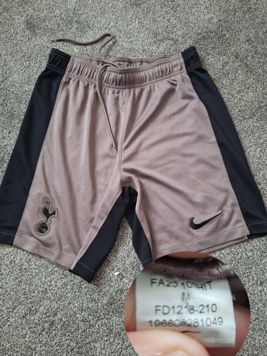 Tottenham hotspur 2023 - , 24