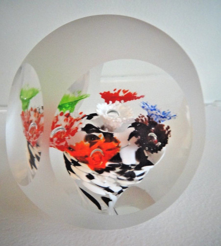 Signed paperweight studio - signed,