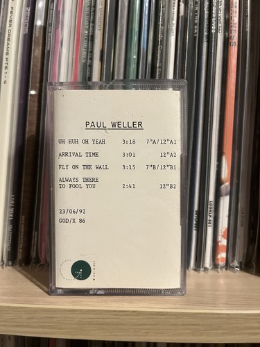 Paul weller huh - uh-huh, oh-yeah