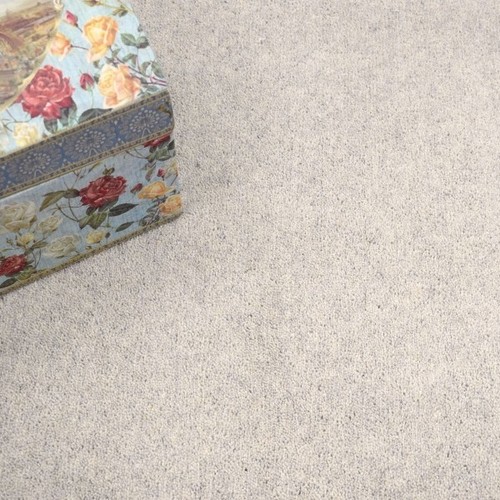 Light grey wool twist carpet - light,