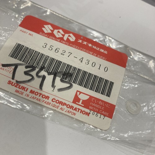 Suzuki 35627 43010 turn signal - 35627-43010,
