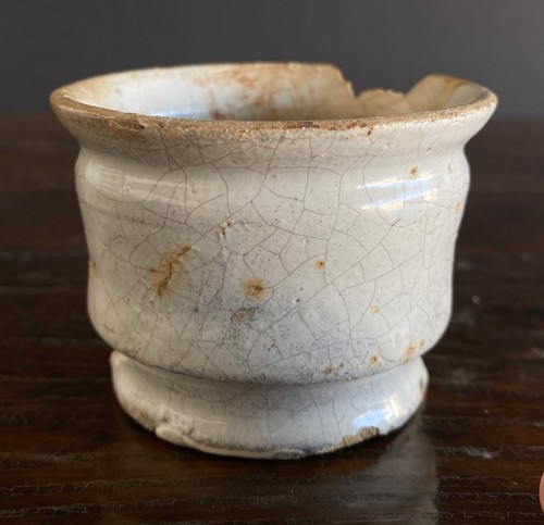 English tin glaze - glaze, delftware